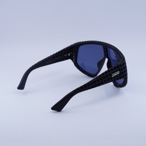 🕶️ New Dior DIOR3D M1U 11B0 Sunglasses - Black Frame, Blue Lenses - Picture 8 of 11